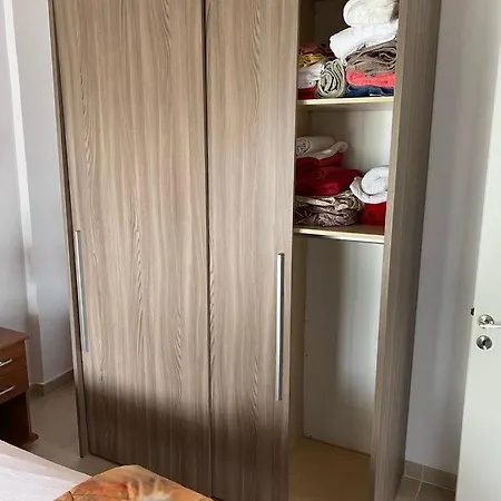 Rianna House Appartement *