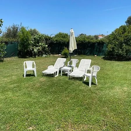 Rianna House * Theológosz